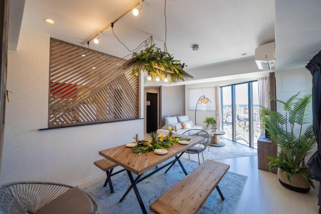 The Penthouse Ginowan Apartment Urasoe ภายนอก รูปภาพ