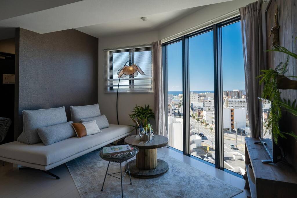 The Penthouse Ginowan Apartment Urasoe ภายนอก รูปภาพ
