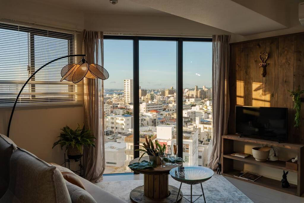 The Penthouse Ginowan Apartment Urasoe ภายนอก รูปภาพ